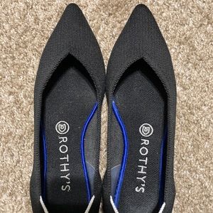 Rothy’s The Point in Black Solid, size 8, insoles included